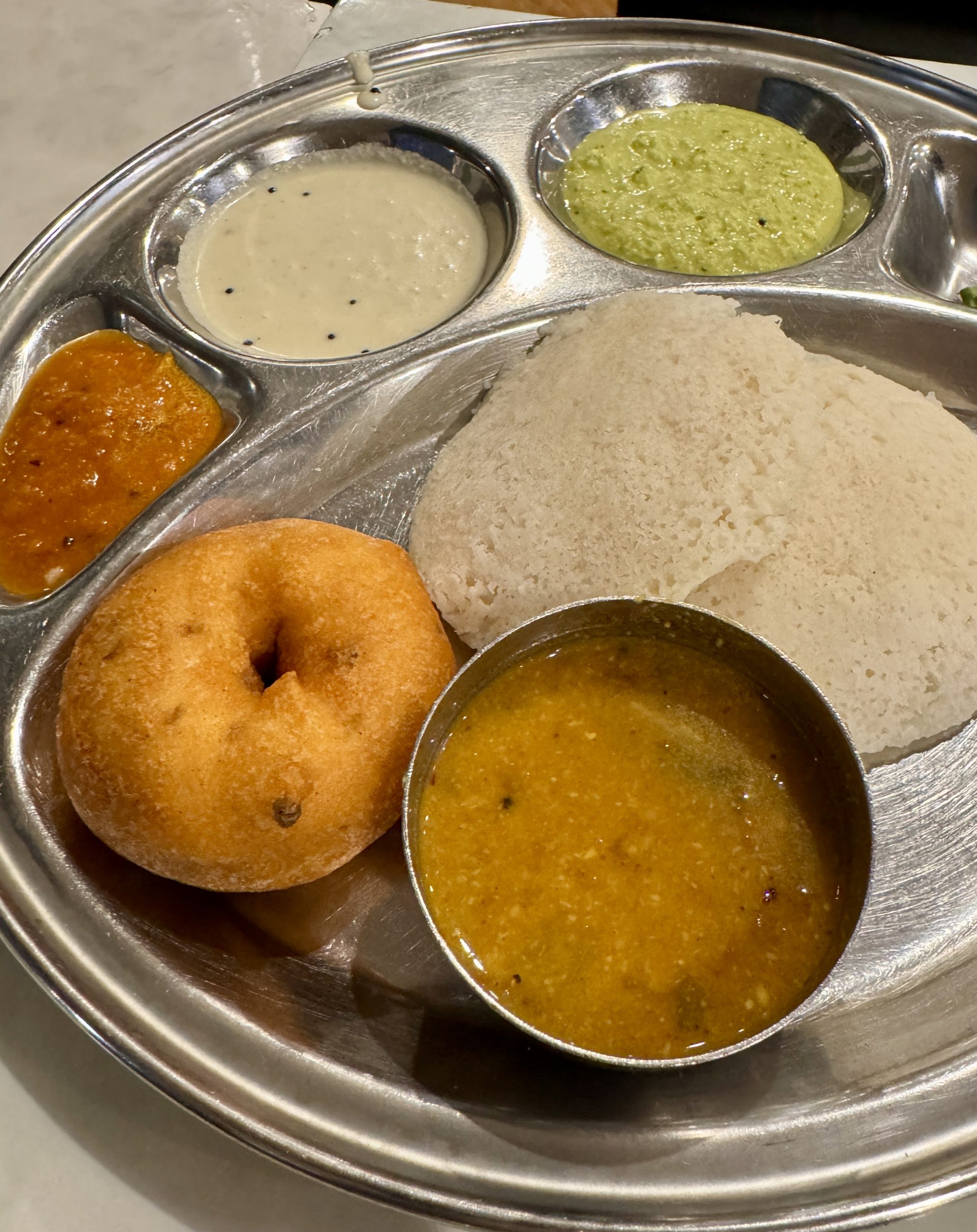 Idli and vada with sambar and chutneys at Saravanaa Bhavan Wantirna